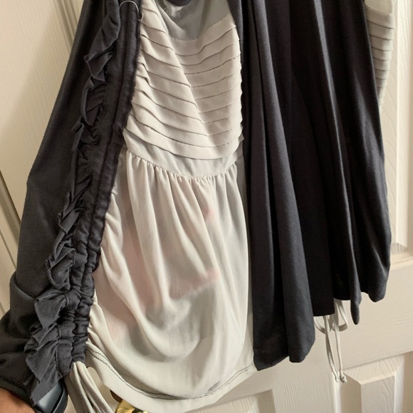 Feminine Grey and Cream Tank with Sheer Side Panel - Picture 5 of 5